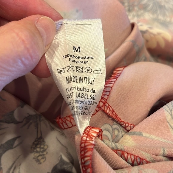 VANESSA SCOTT Red Floral Asymmetrical Hem Dress - Picture 6 of 6